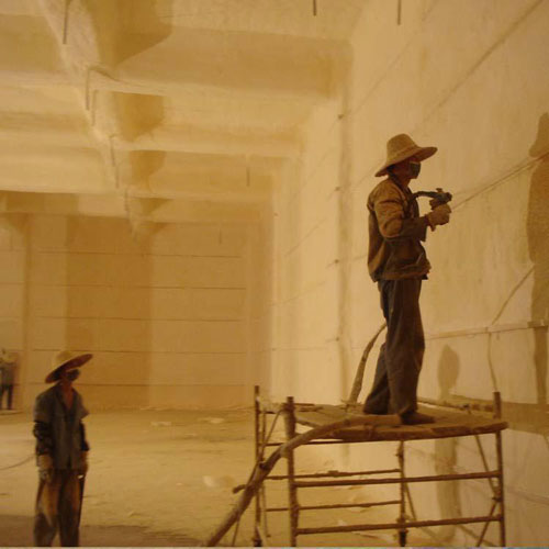 聚氨酯噴涂機(jī)冷庫保溫發(fā)泡(圖4) 冷庫保溫發(fā)泡聚氨酯噴涂案例